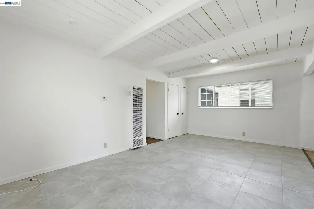 2858 17th Street San Pablo CA 94806