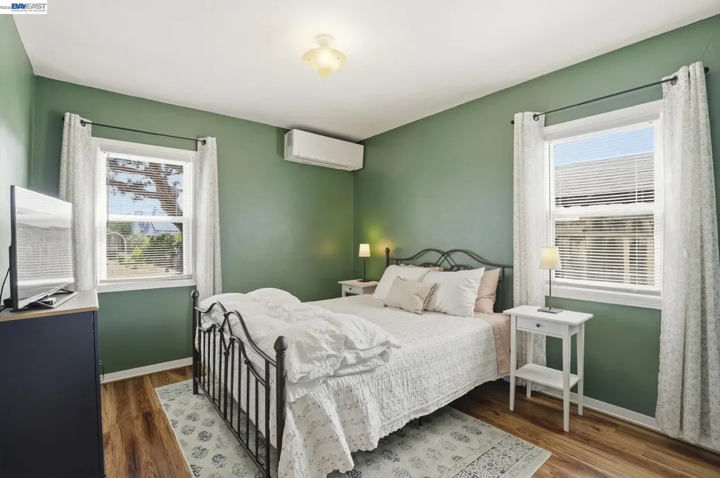 37340 Locust Street Newark CA 94560