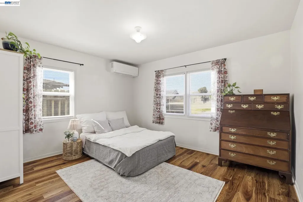 37340 Locust Street Newark CA 94560