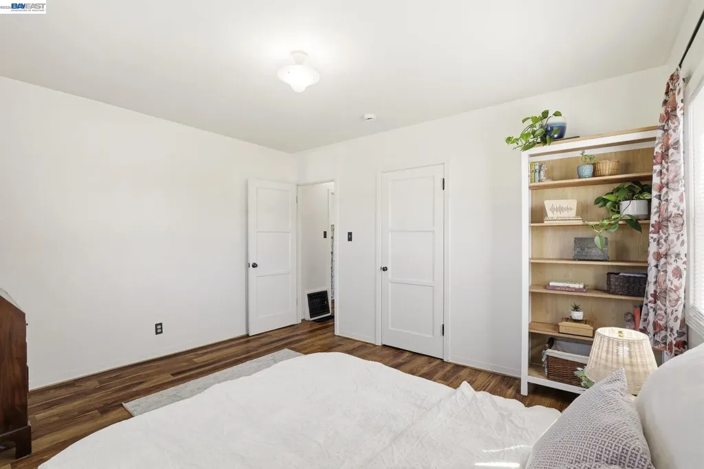 37340 Locust Street Newark CA 94560