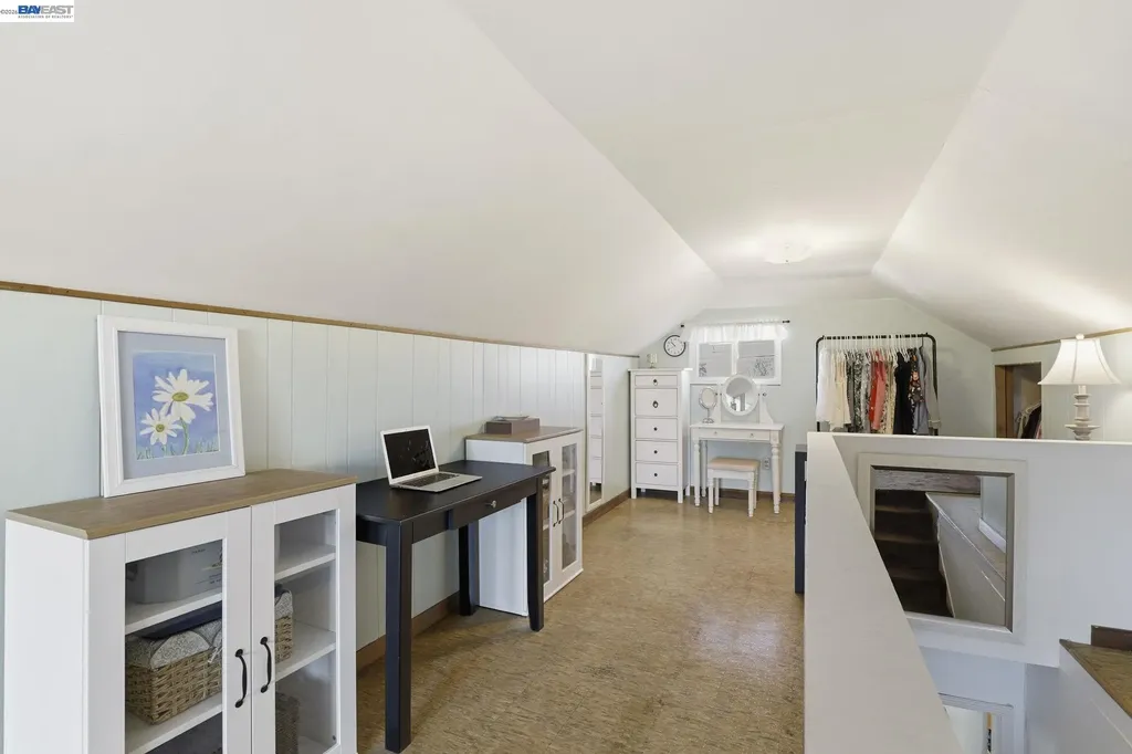 37340 Locust Street Newark CA 94560