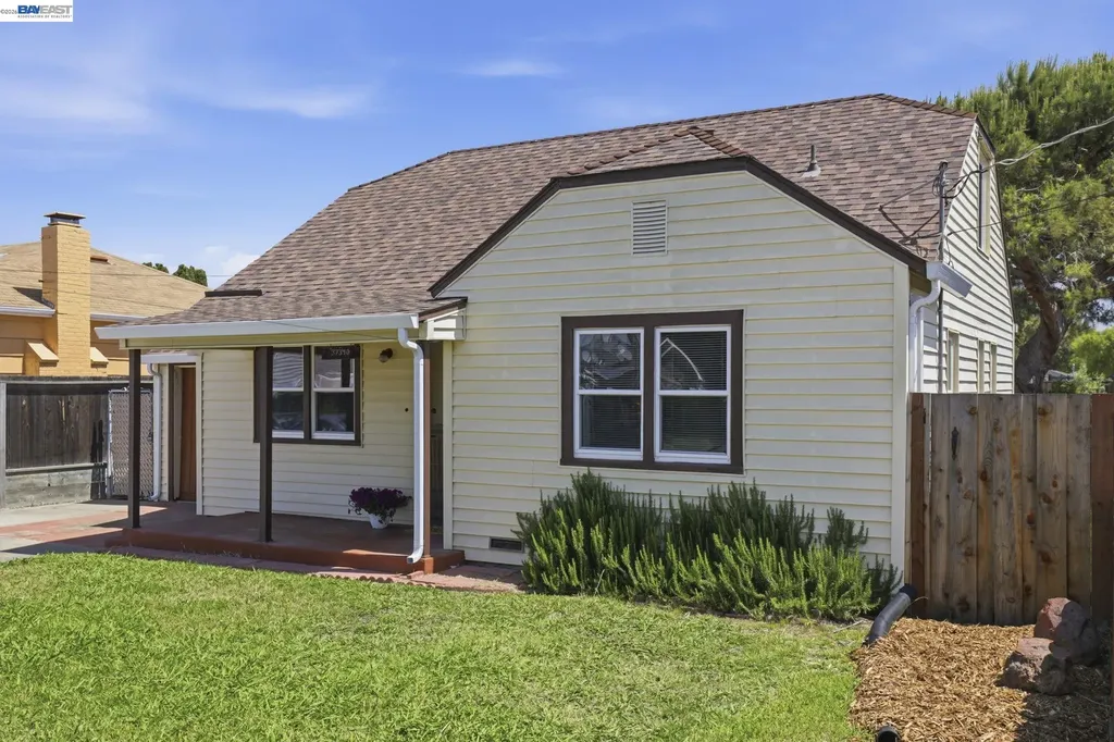 37340 Locust Street Newark CA 94560