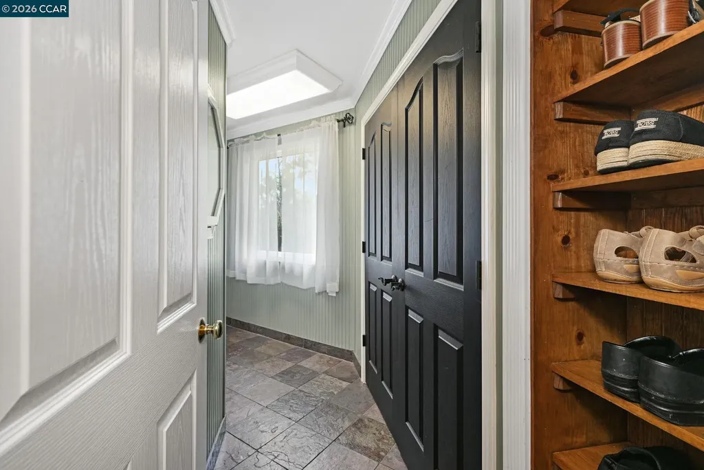 1016 Pine Hollow Court Clayton CA 94517