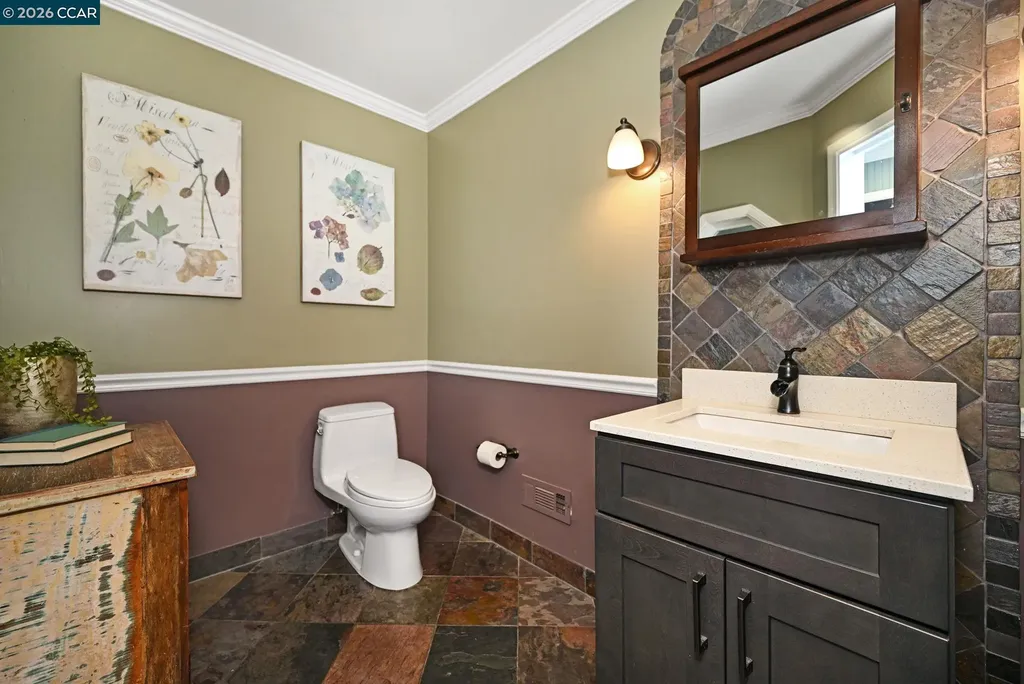 1016 Pine Hollow Court Clayton CA 94517
