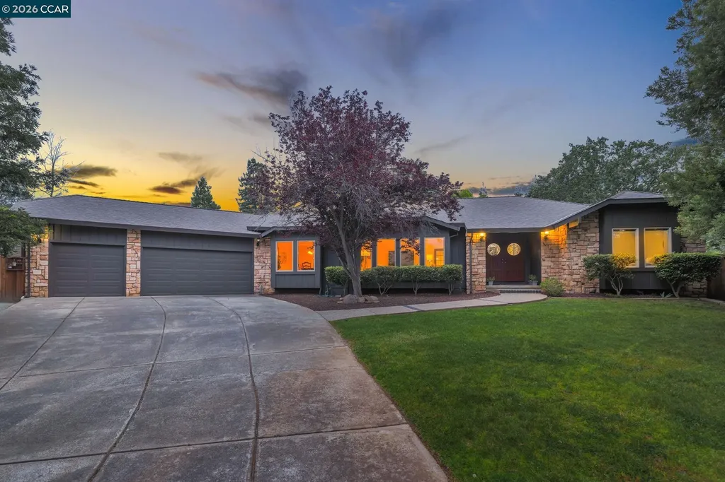 1016 Pine Hollow Court Clayton CA 94517