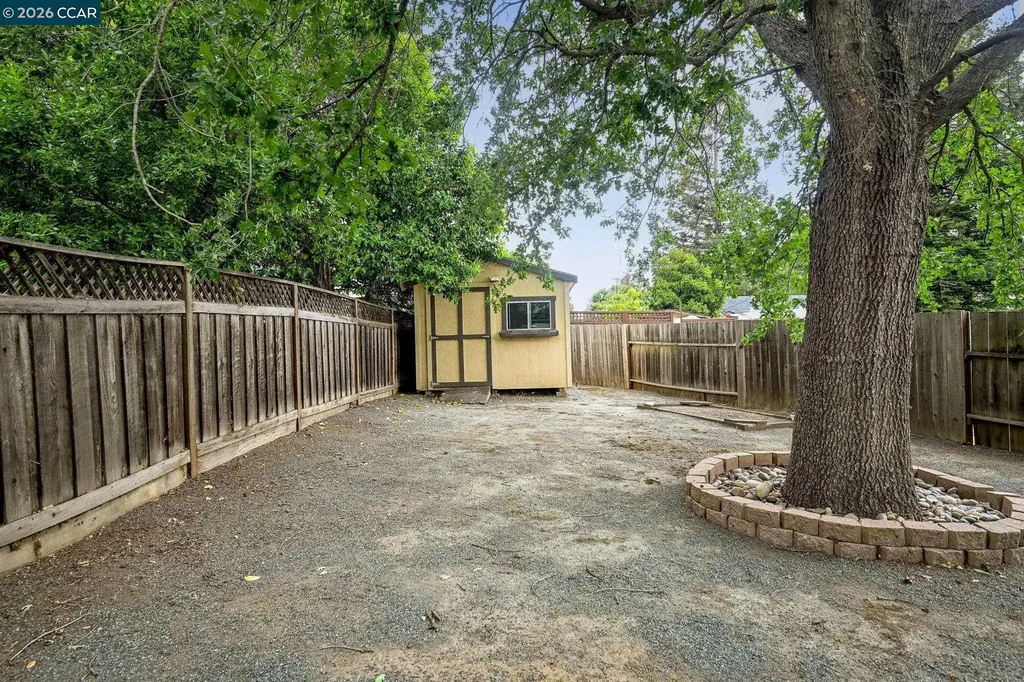 1016 Pine Hollow Court Clayton CA 94517