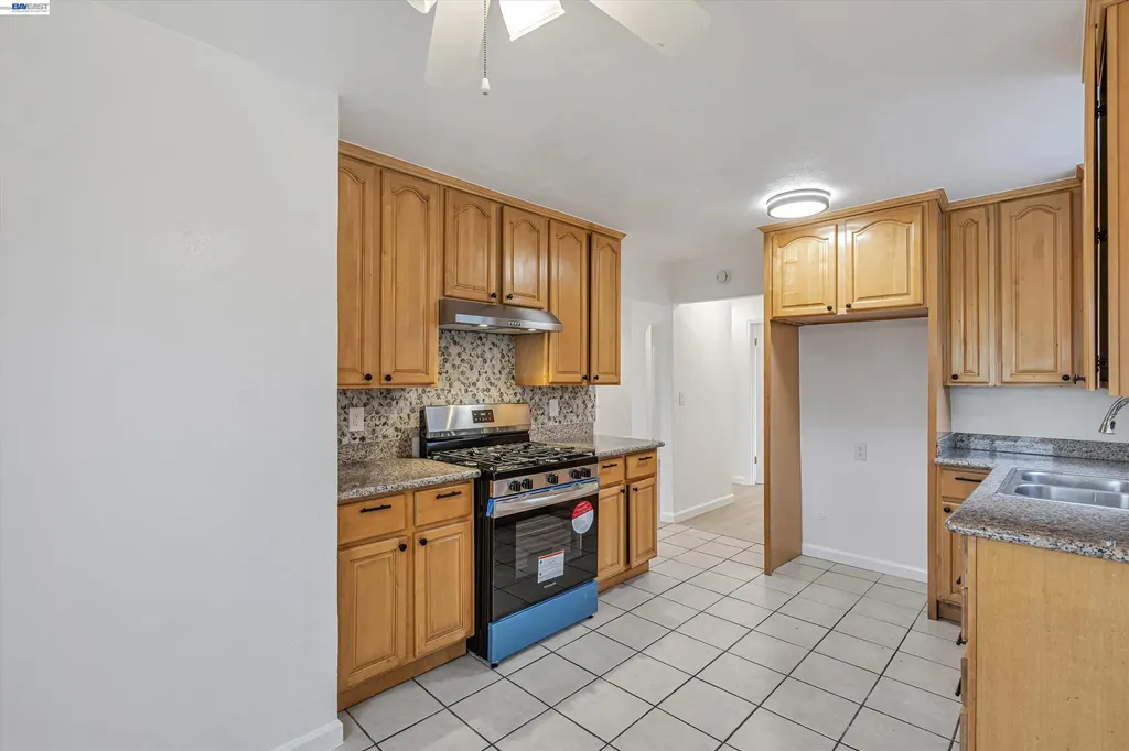 134 41st Street Richmond CA 94804