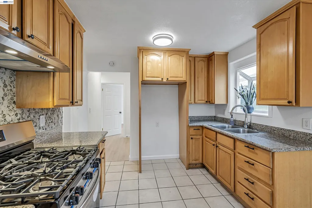134 41st Street Richmond CA 94804