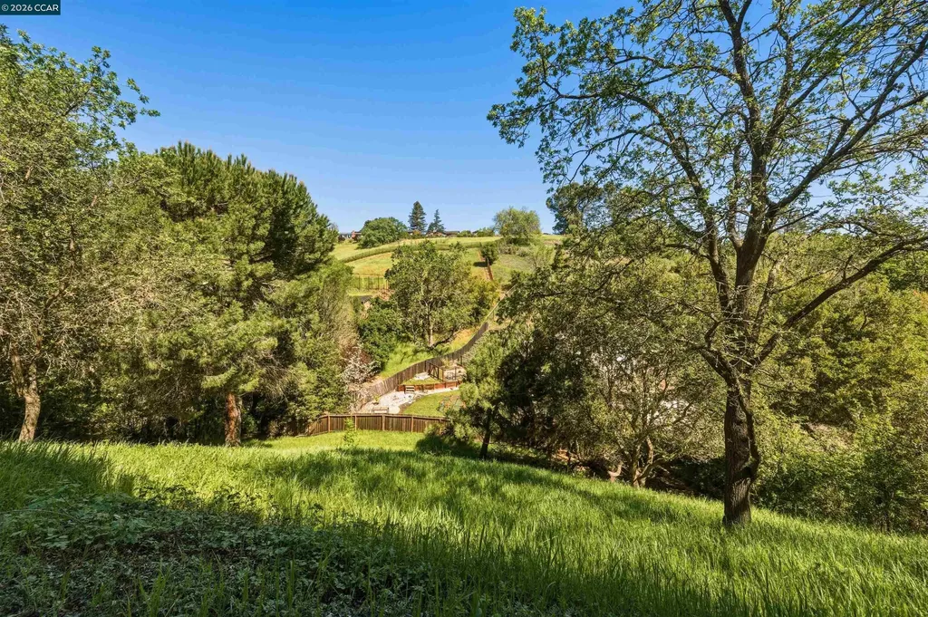 3424 Woodview Drive Lafayette CA 94549