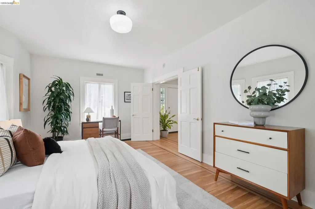 3781 Manila Avenue Oakland CA 94609