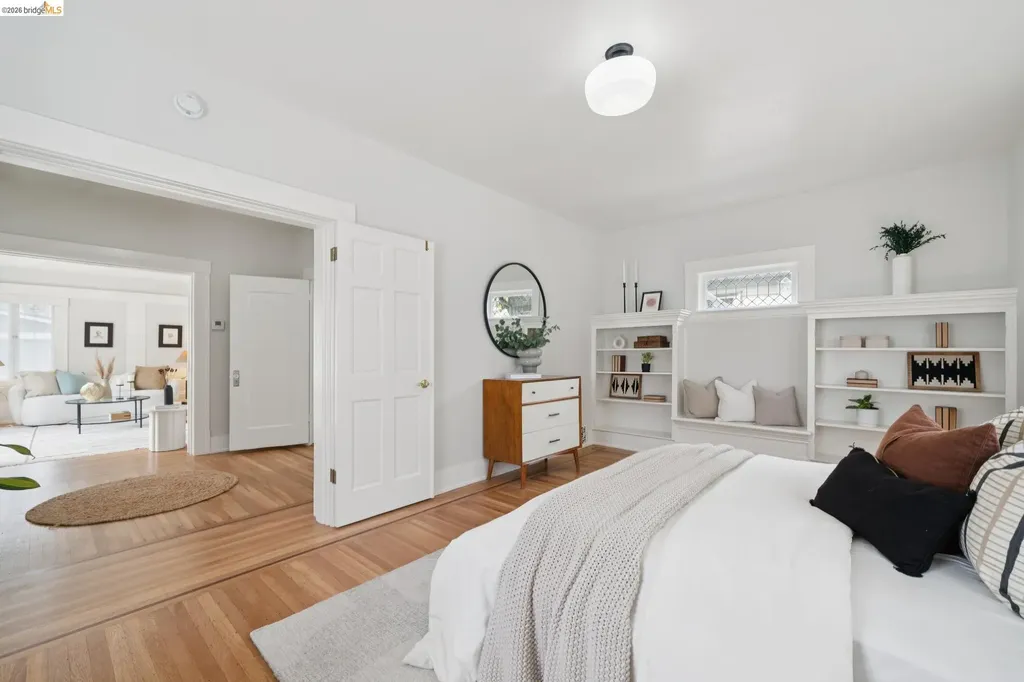 3781 Manila Avenue Oakland CA 94609