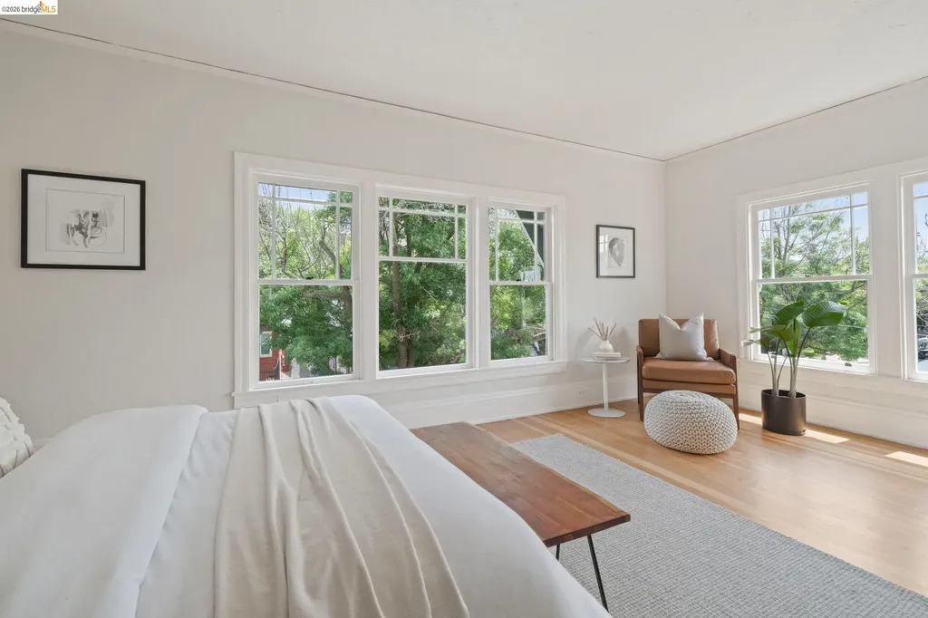 3781 Manila Avenue Oakland CA 94609