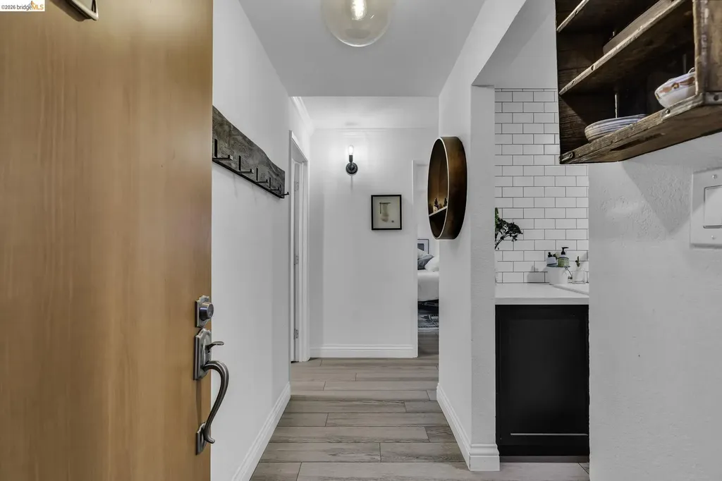 77 Fairmount Avenue Oakland CA 94611