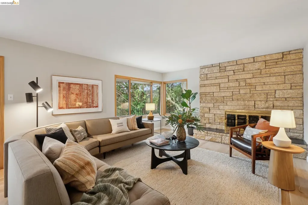 15 Christopher Court El Sobrante CA 94803