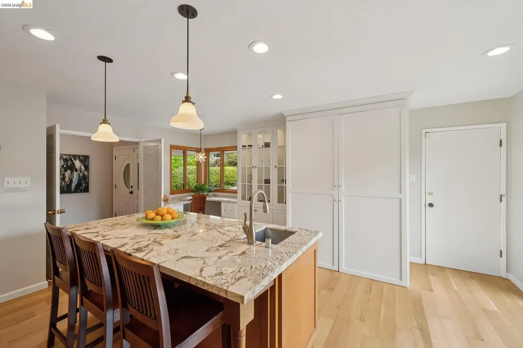 15 Christopher Court El Sobrante CA 94803