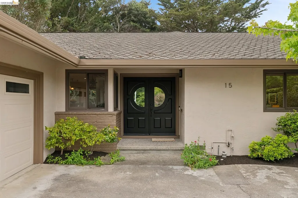 15 Christopher Court El Sobrante CA 94803
