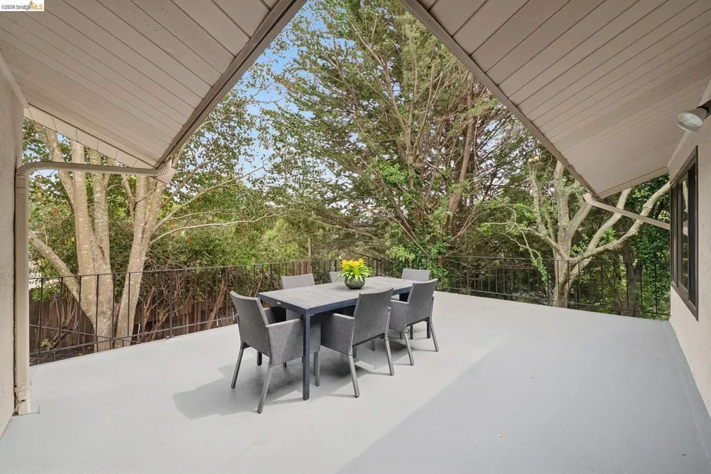 15 Christopher Court El Sobrante CA 94803