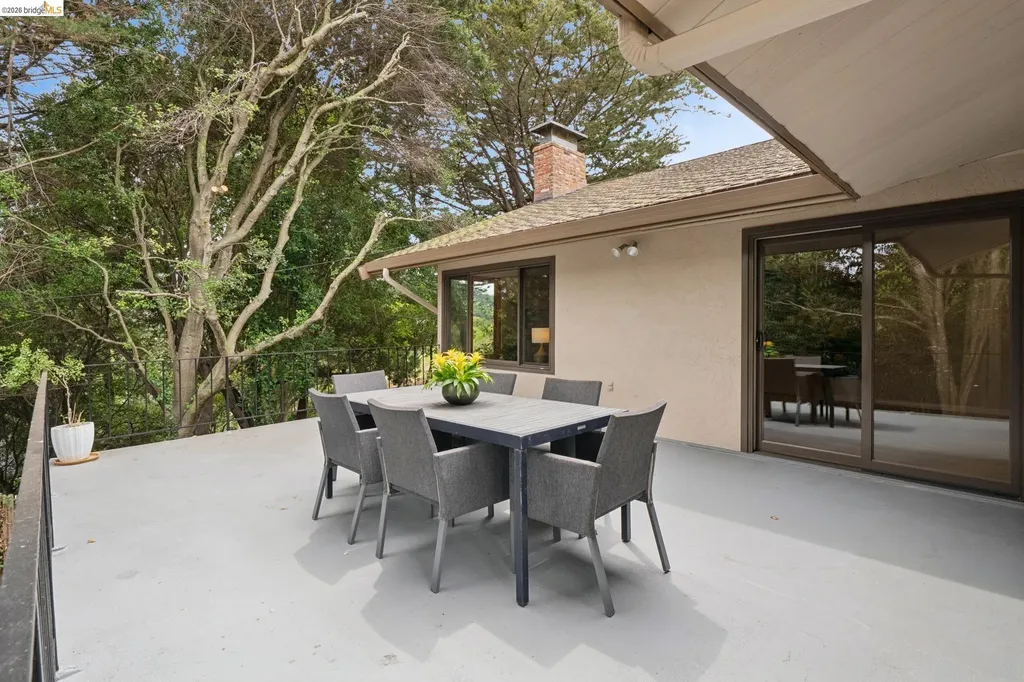 15 Christopher Court El Sobrante CA 94803