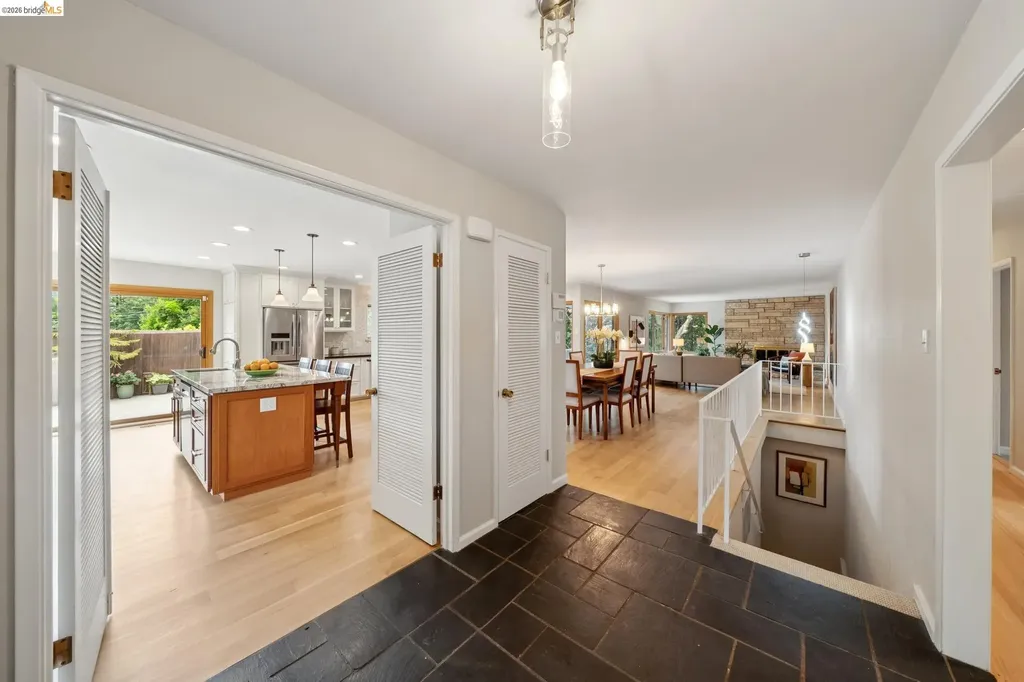 15 Christopher Court El Sobrante CA 94803