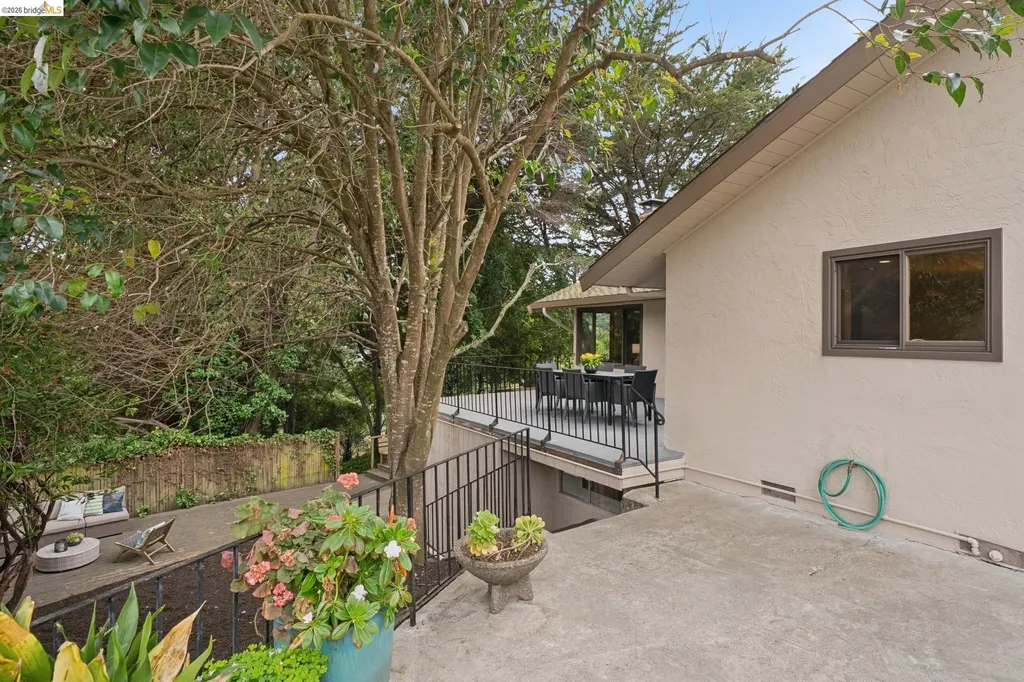 15 Christopher Court El Sobrante CA 94803