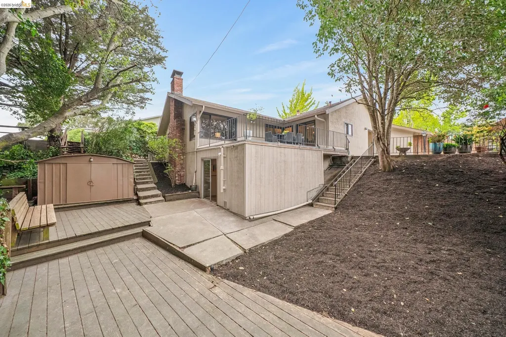 15 Christopher Court El Sobrante CA 94803