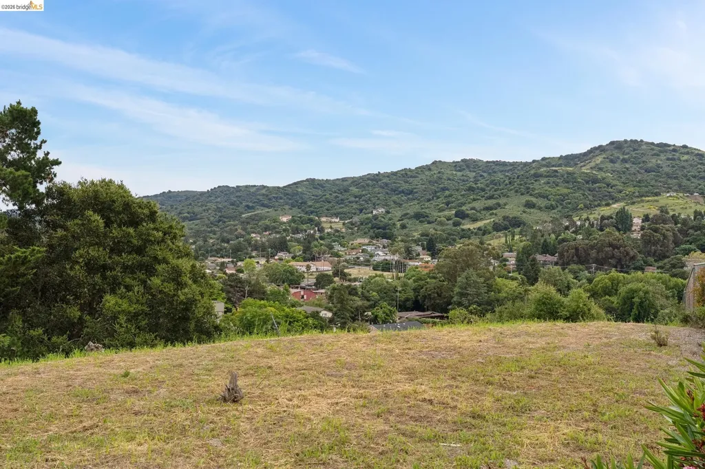 15 Christopher Court El Sobrante CA 94803