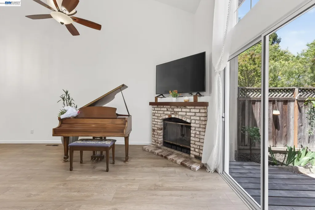 7445 Rolling Hills Circle Dublin CA 94568