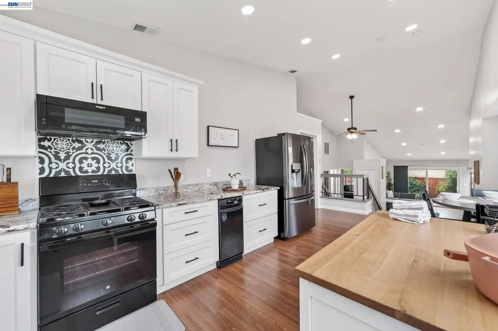 209 Manuel Court Bay Point CA 94565