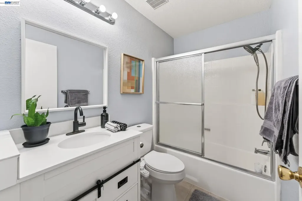 209 Manuel Court Bay Point CA 94565
