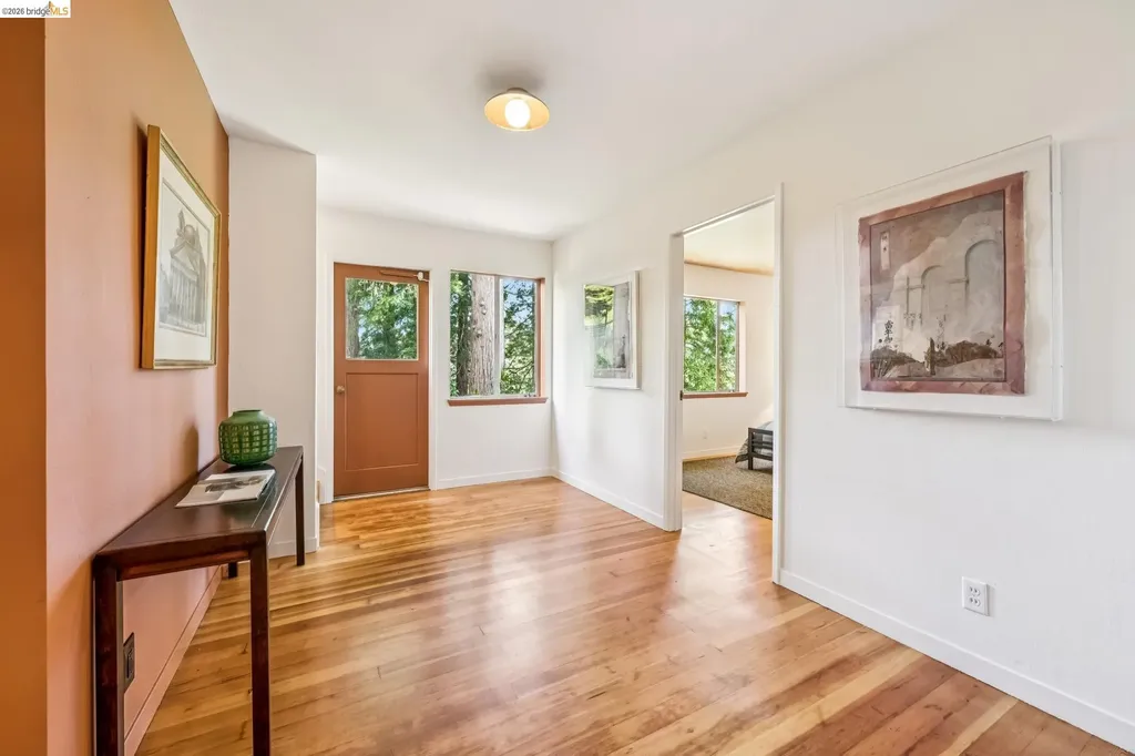 1113 Hillview Road Berkeley CA 94708
