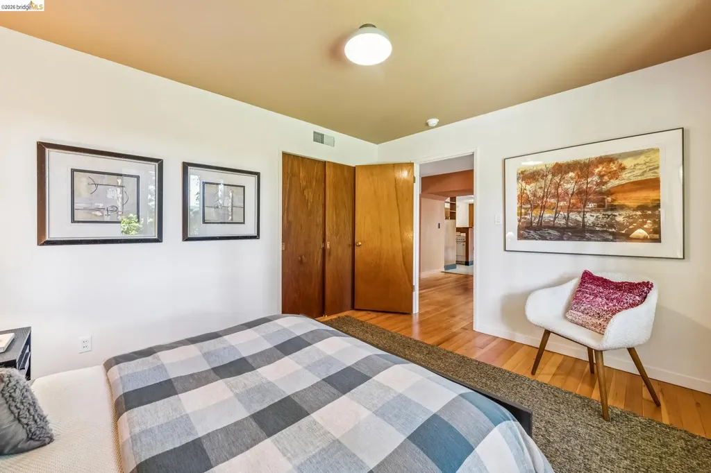 1113 Hillview Road Berkeley CA 94708