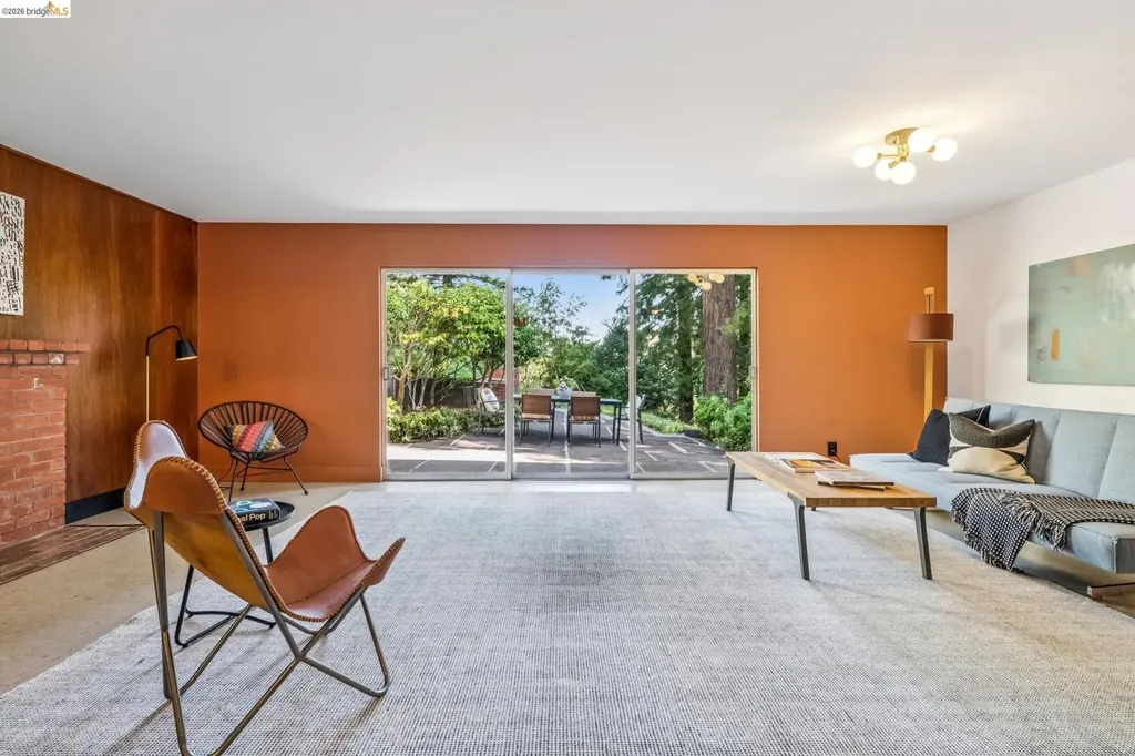 1113 Hillview Road Berkeley CA 94708