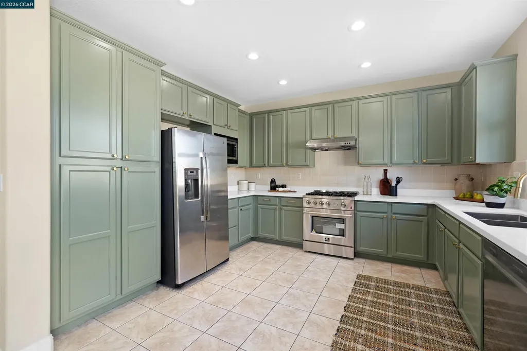 1012 Salt Spray Terrace Hercules CA 94547