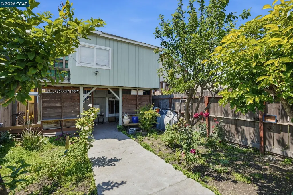 682 8th Street Richmond CA 94801