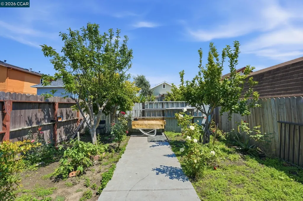 682 8th Street Richmond CA 94801