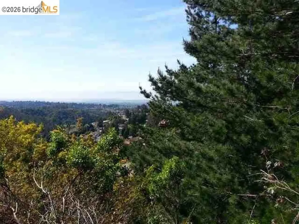 7150 Marlborough Oakland CA 94705