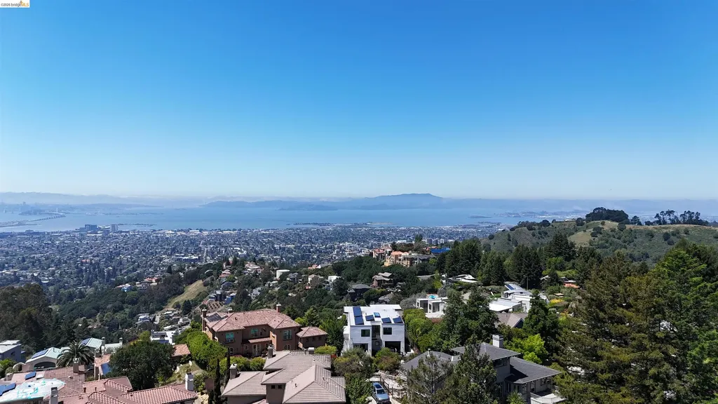 7150 Marlborough Oakland CA 94705