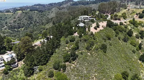 7150 Marlborough Oakland CA 94705