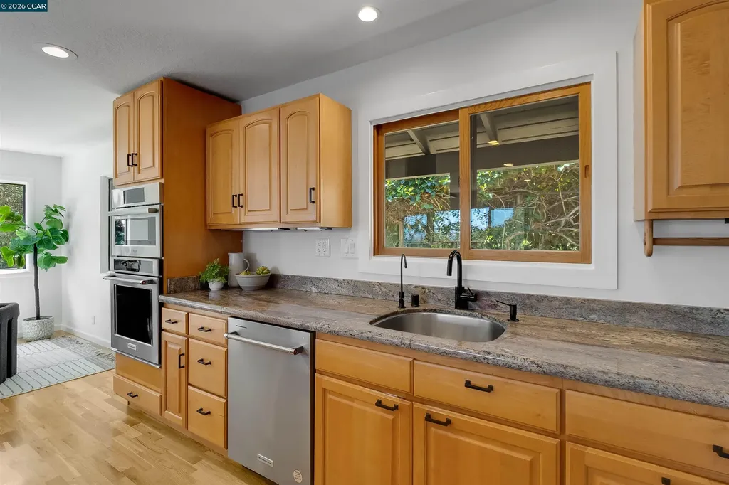 3336 Oak Court Lafayette CA 94549