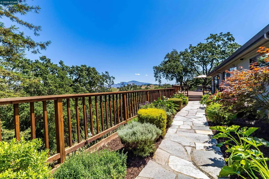 3336 Oak Court Lafayette CA 94549