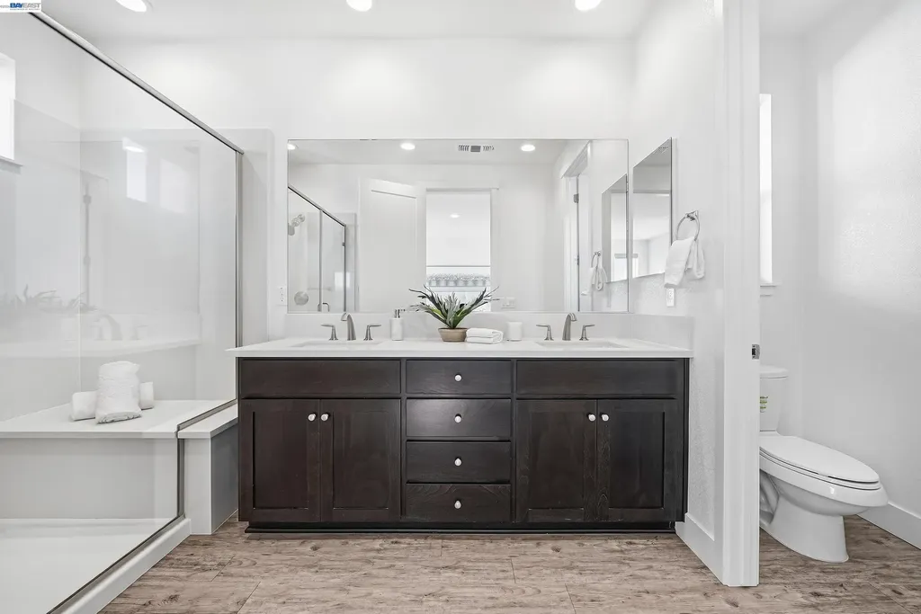 37645 Bay Crest Road Newark CA 94560