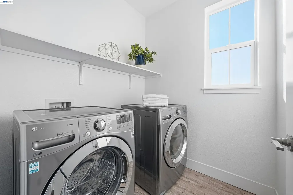 37645 Bay Crest Road Newark CA 94560