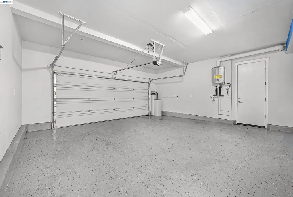 37645 Bay Crest Road Newark CA 94560