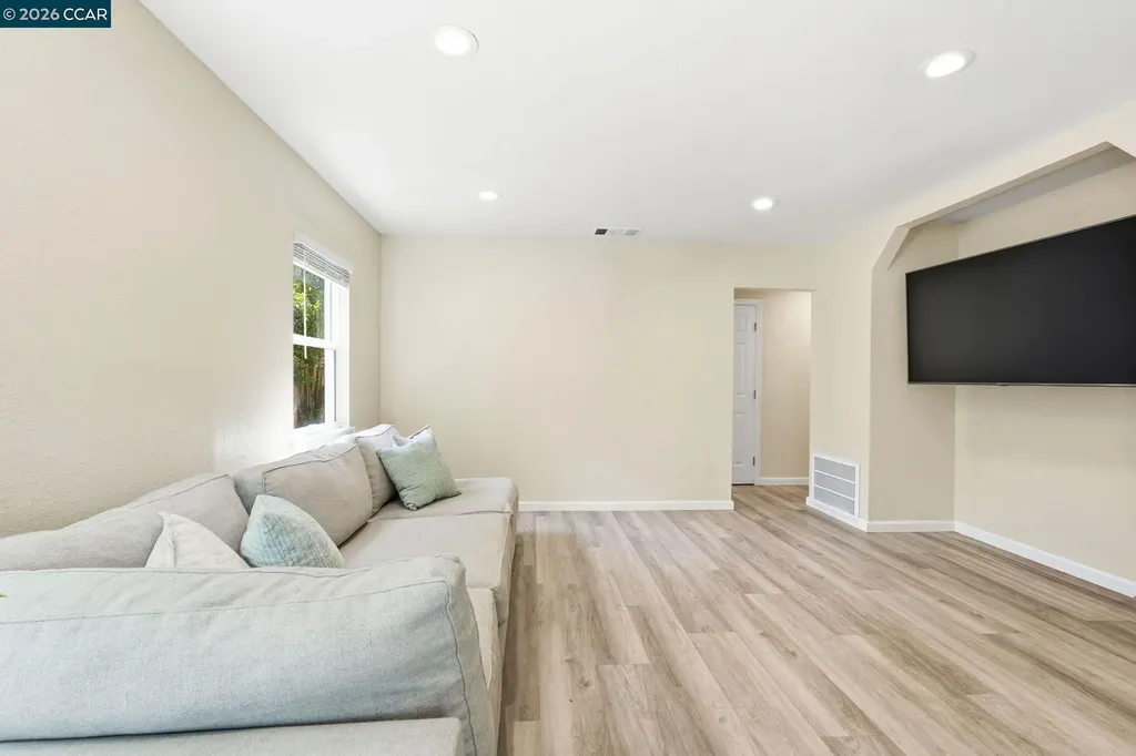 3103 Hazelwood Street Vallejo CA 94591