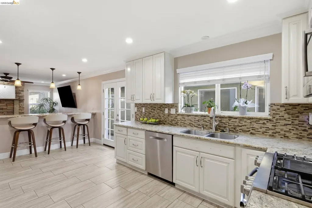 3309 Bluejay Drive Antioch CA 94509