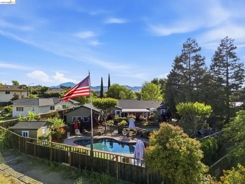 3309 Bluejay Drive Antioch CA 94509