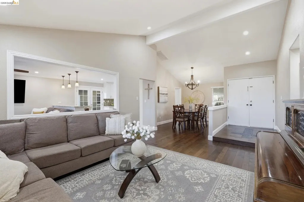 3309 Bluejay Drive Antioch CA 94509