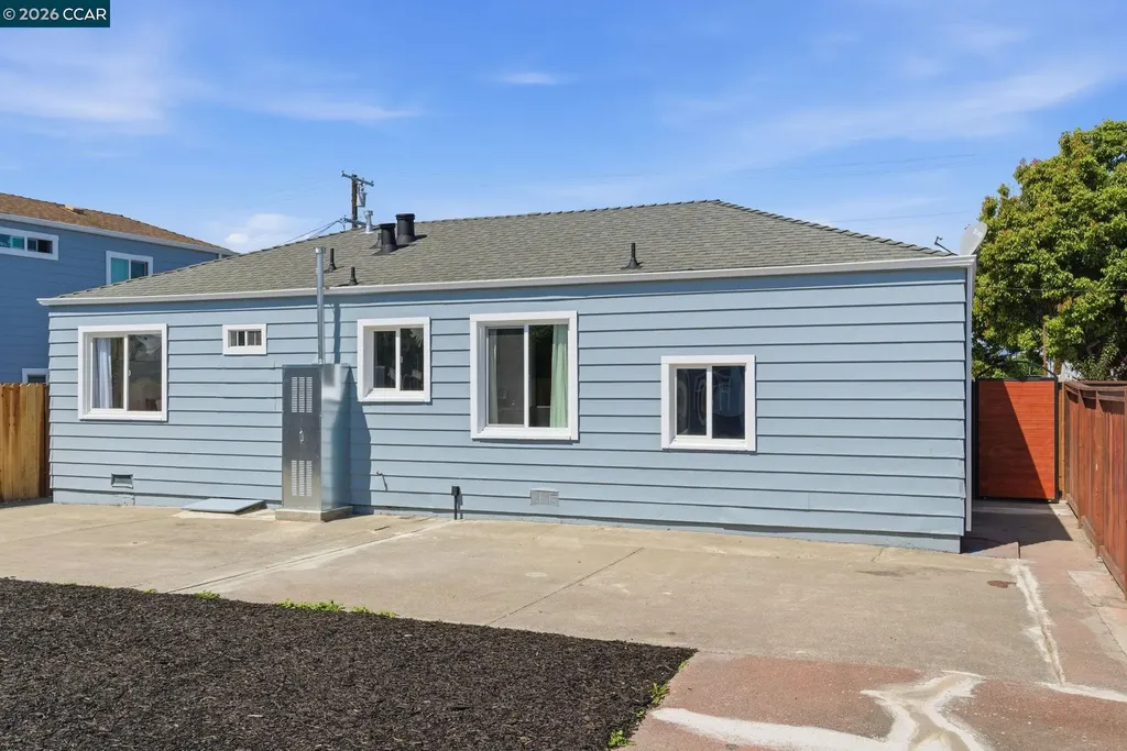 138 17th Street Richmond CA 94804