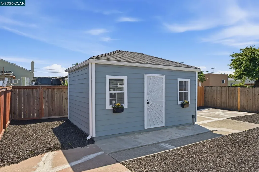 138 17th Street Richmond CA 94804
