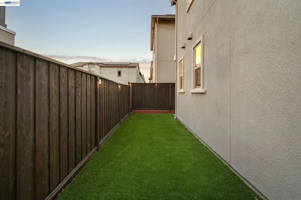 6017 Basaltina Place Dublin CA 94568